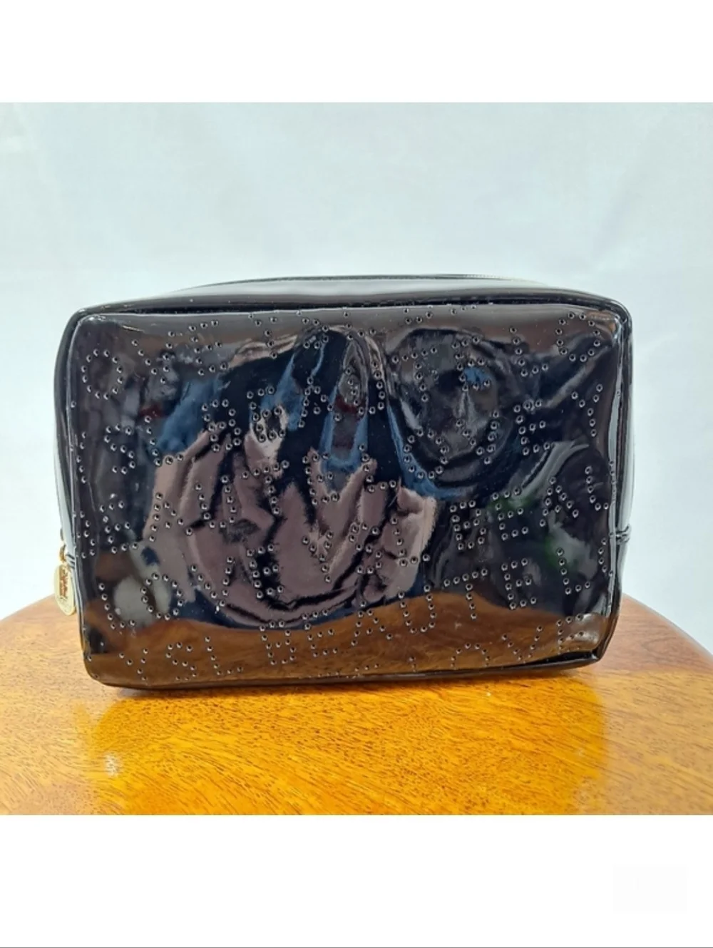 Yves Saint Laurant Beaute Vintage Black Perfume Makeup Bag NWOT